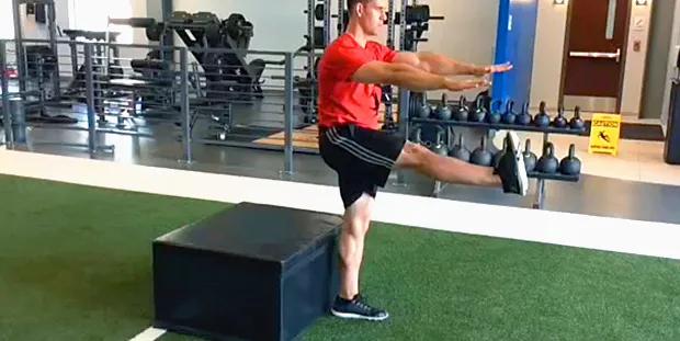 危机四伏代表什么意思,危机四伏含义