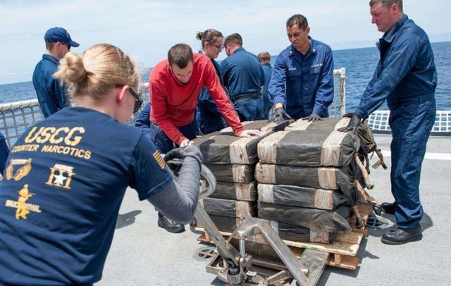 中国崛起!广州劳力士价还不到3000，贪婪的瑞士给老外上了一课