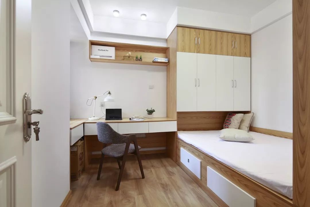 一般房间有没有必要做榻榻米,榻榻米定制一般的多少钱一个平方