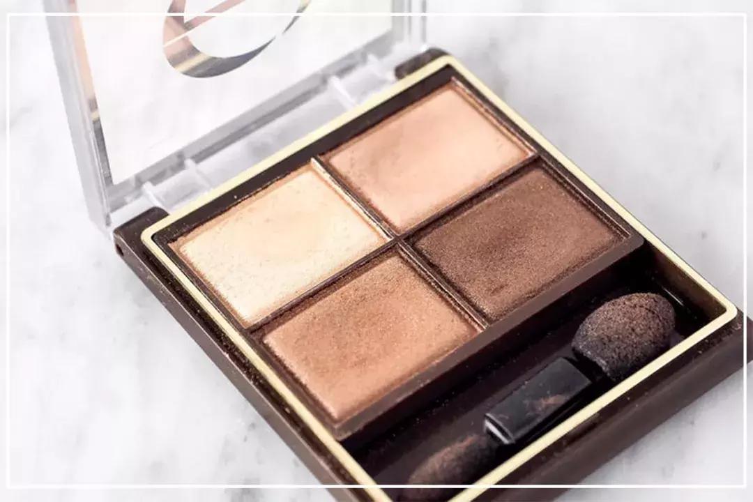 日本小姐姐化妆表情包,日本小姐姐化妆包收纳