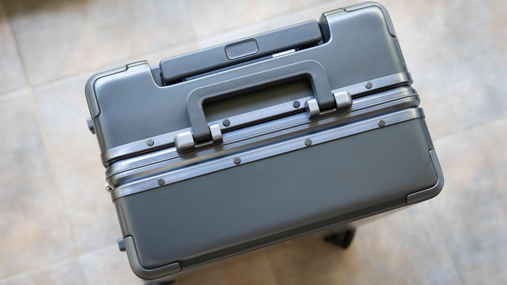 level8地平线,地平线8号level820英寸行李箱