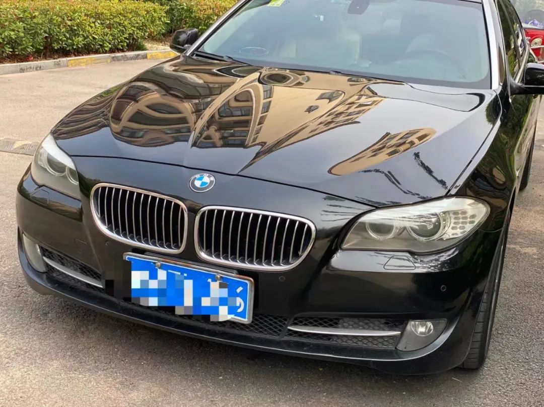 10多年的宝马5系还值得买吗,十年前的宝马5系值得买吗