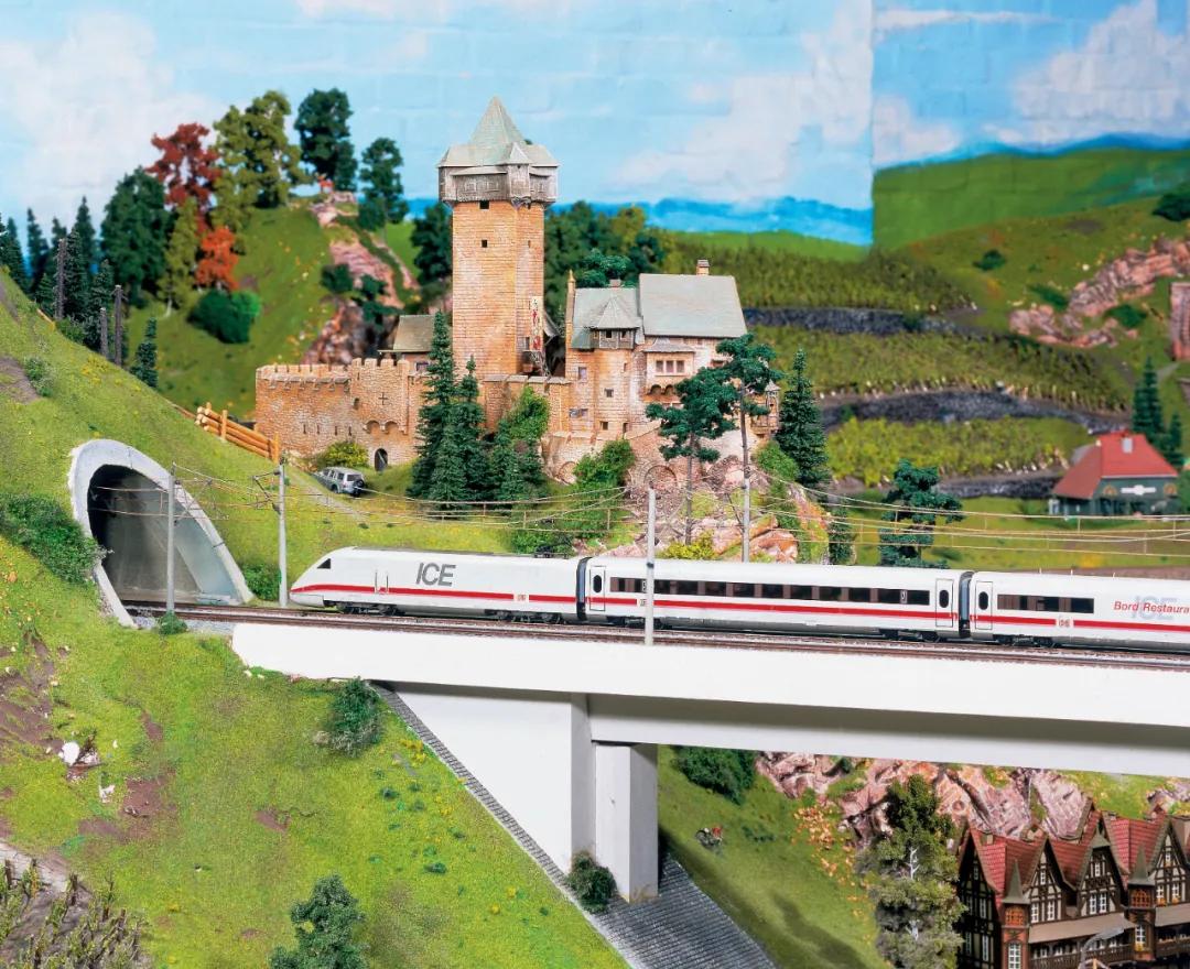 世界上最真实的火车模型,世界最大的铁路系统模型