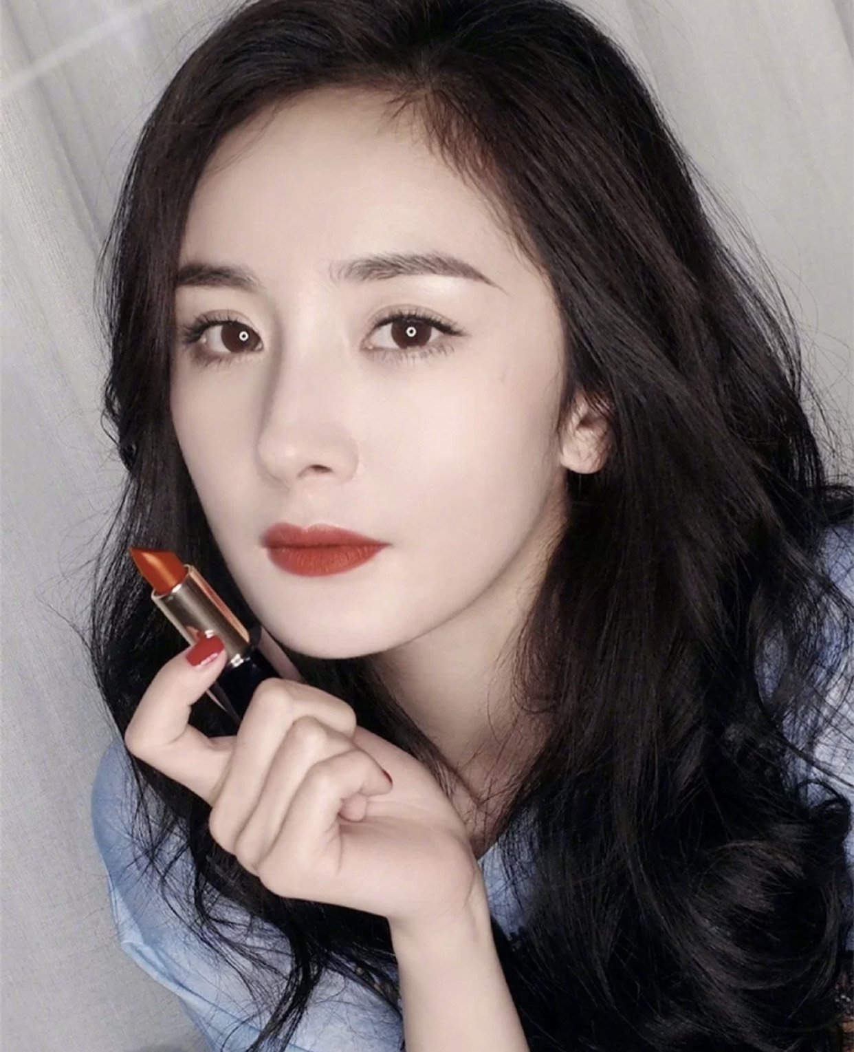 迪奥丝绒999和兰蔻505哪个好看,口红秋冬三巨头