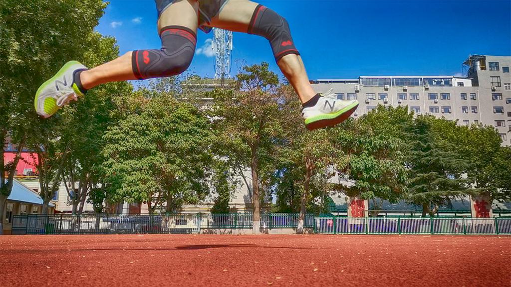 跑步护膝真能保护膝盖吗,保护膝盖从小抓起