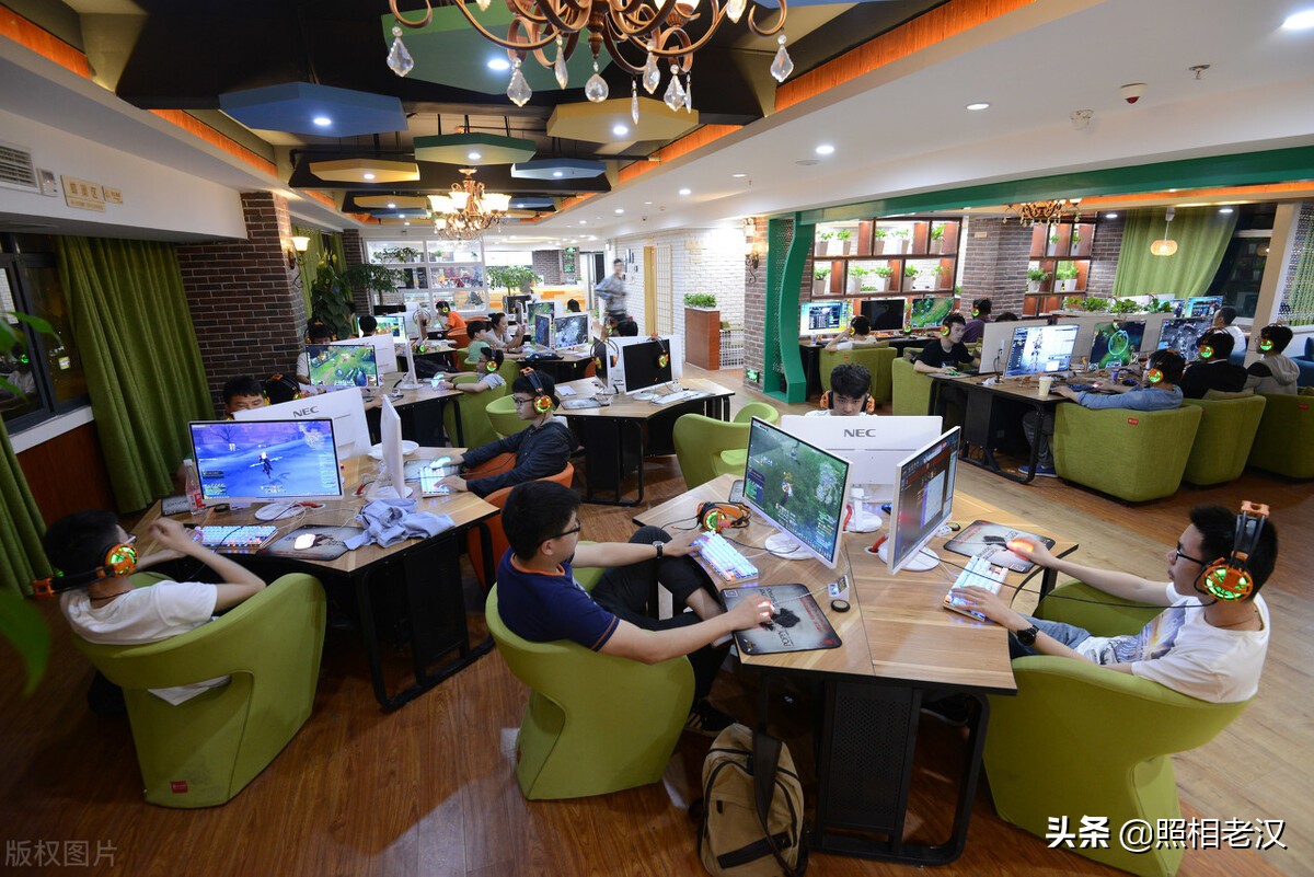 缃戝惂缁忚惀鍗佸嚑骞寸殑鎰熻Е,鏇剧粡鐥磋糠缃戝惂