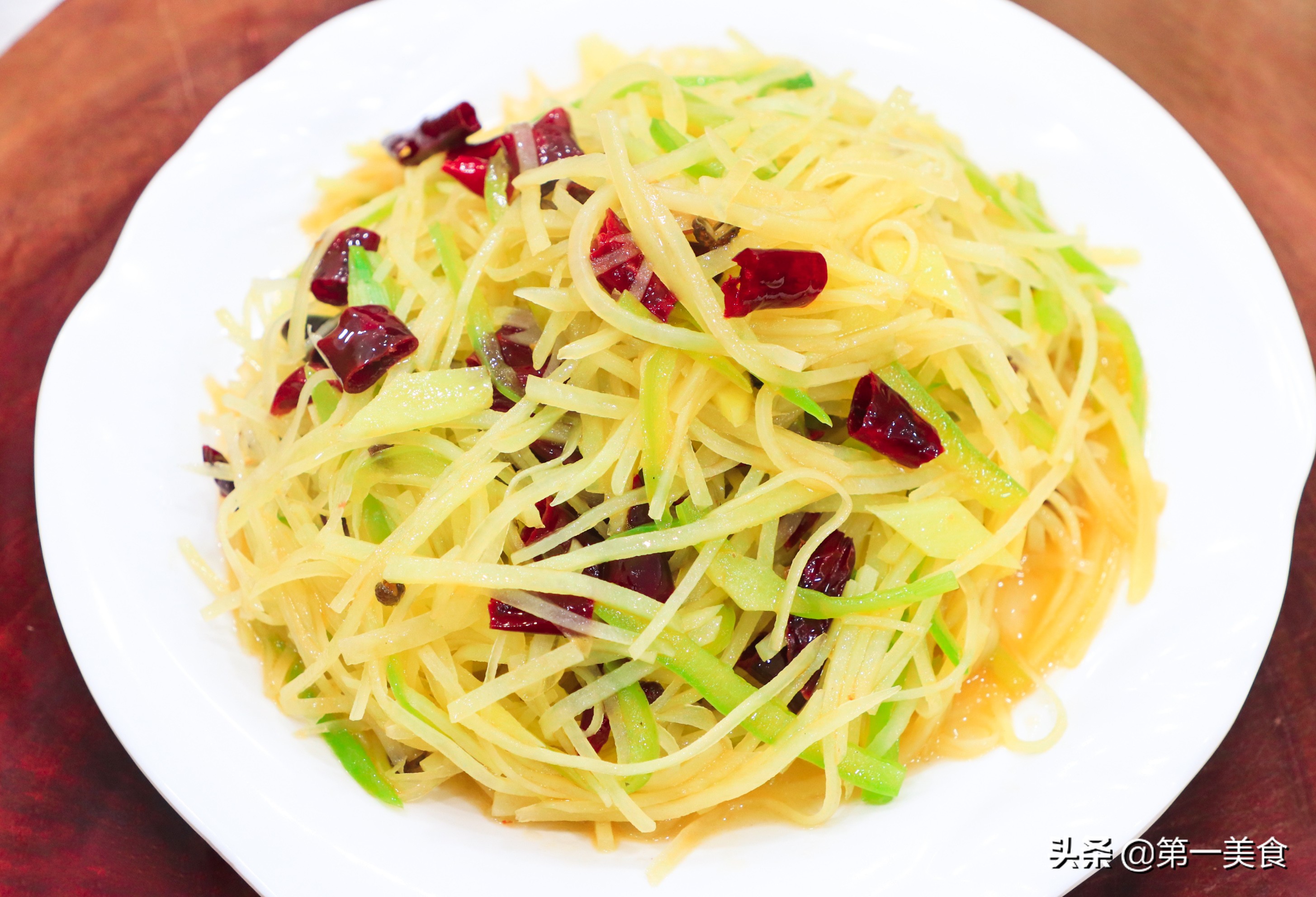 中国航天员的饮食vs外国人伙食,航天员的一日三餐是怎么安排的