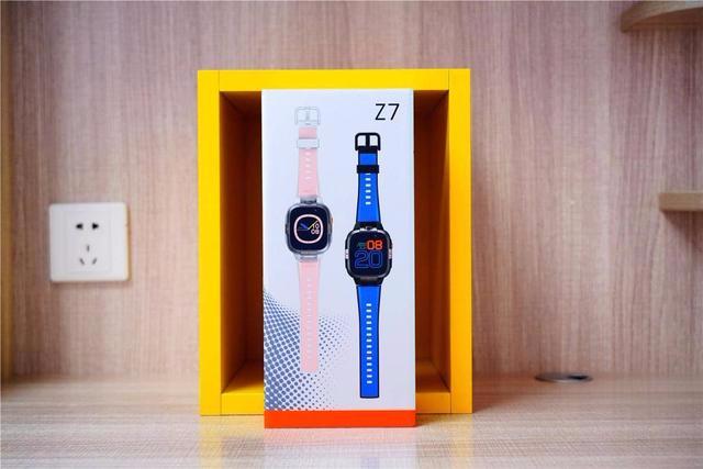 儿童电话手表家长不给他买,小寻电话手表z7与y2区别