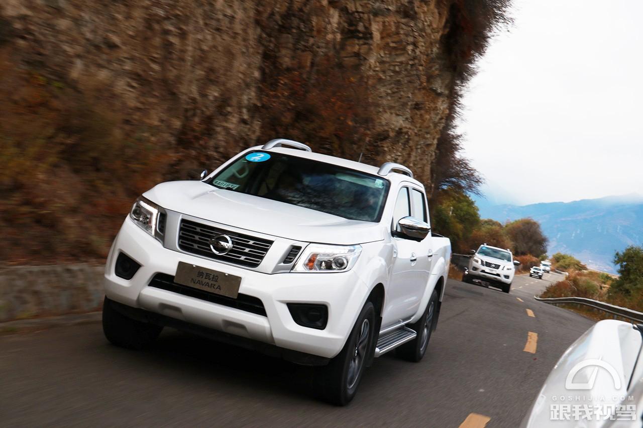 日产纳瓦拉2.5l手动四驱舒适型,2019年日产纳瓦拉试驾视频