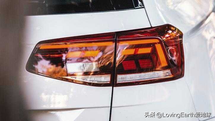 大众帕萨特2024款380豪华驾车感受,大众车最新款帕萨特