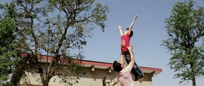 6部极具教育意义的电影,6部激励孩子坚强的电影