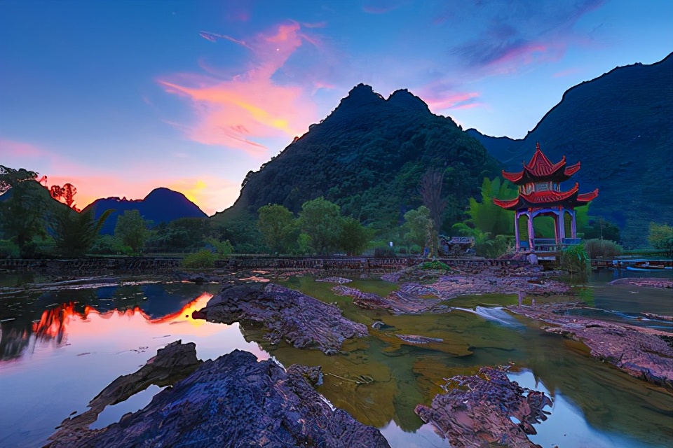 百色市有什么旅游的地方,百色旅游有哪些地方