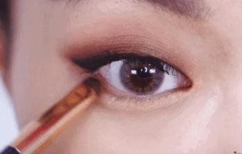 化眼妆初学者淡妆单眼皮,单眼皮小眼化大眼妆教程