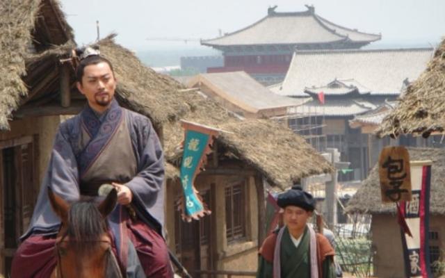 古代当官退休后为什么要回到乡下,为什么古代官员辞官都要回老家