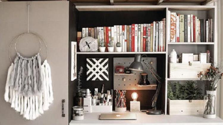 寝室里的电影配色，这设计堪称教科书，住这样的寝室再也不想家了