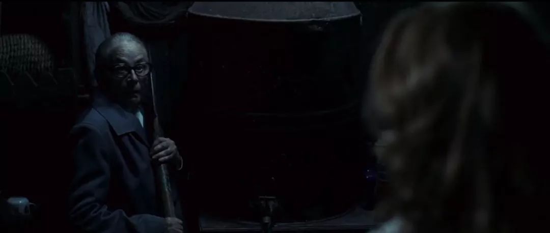 为了儿子放弃自己一生视频,一部非常感人的恐怖片