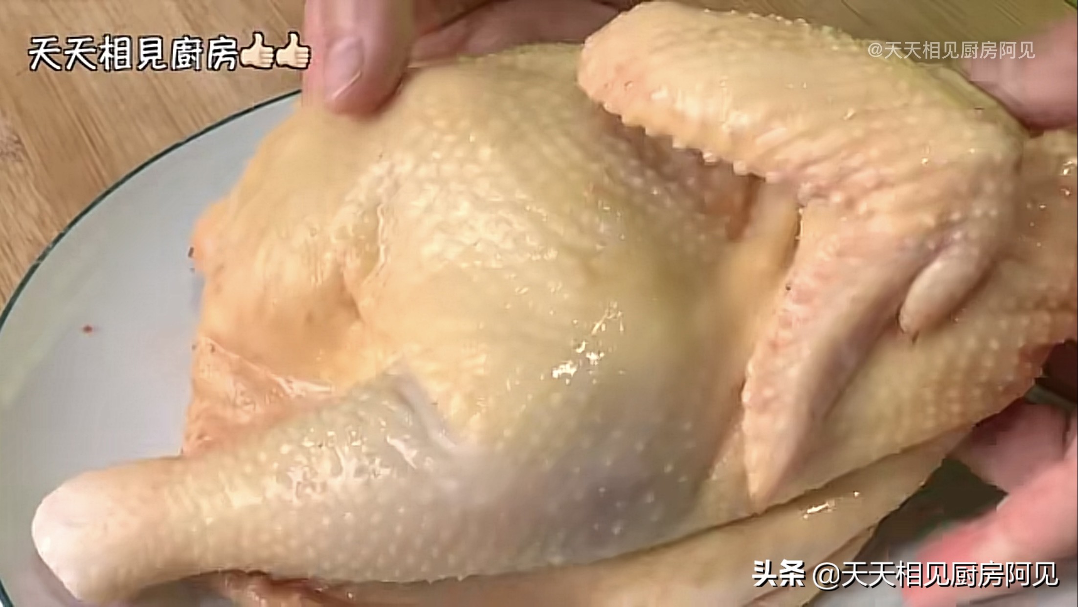 怎样清蒸鸡好吃又简单的方法,清蒸鸡的正宗做法和步骤