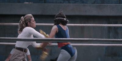 有内涵！性感*物尤**「撕逼」，又偷偷霸占了我的硬盘