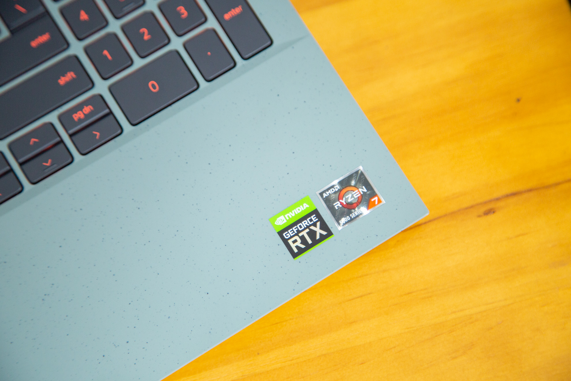 戴尔游匣g15如何开启独显直连,笔记本还可以怎么使用