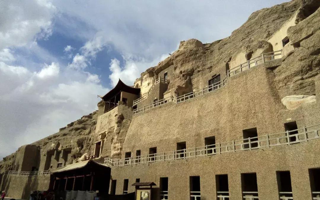 什么叫莫高窟,什么是莫高窟壁画供养人