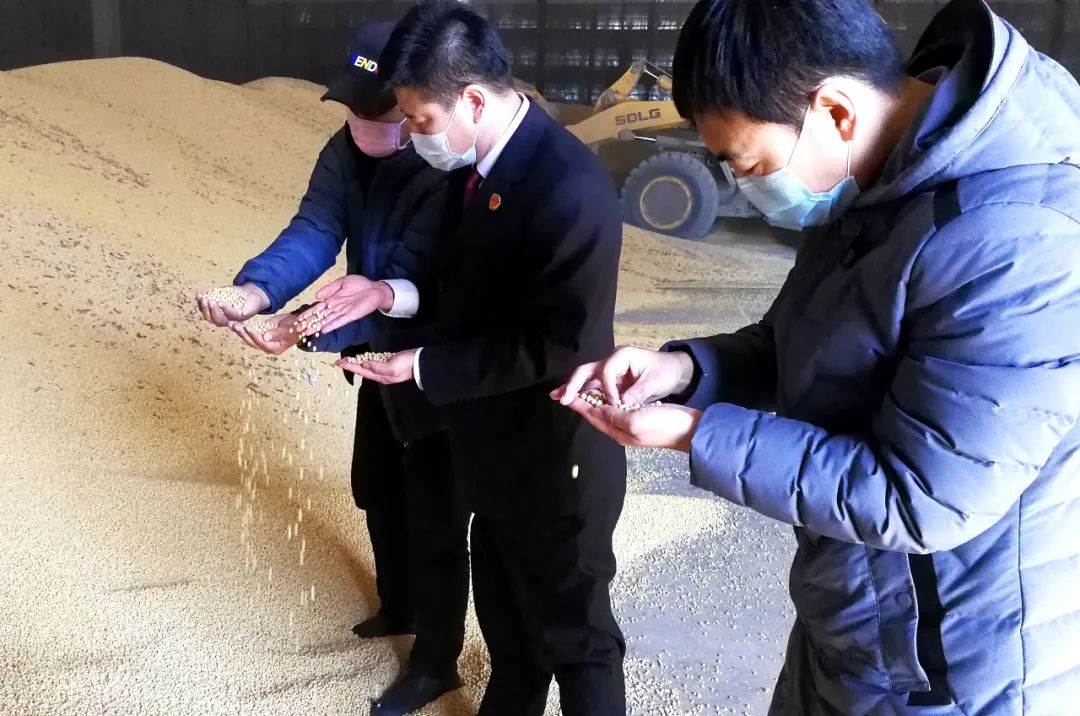 对重点人员和重点岗位的监督,对重点领域和关键岗位的监督