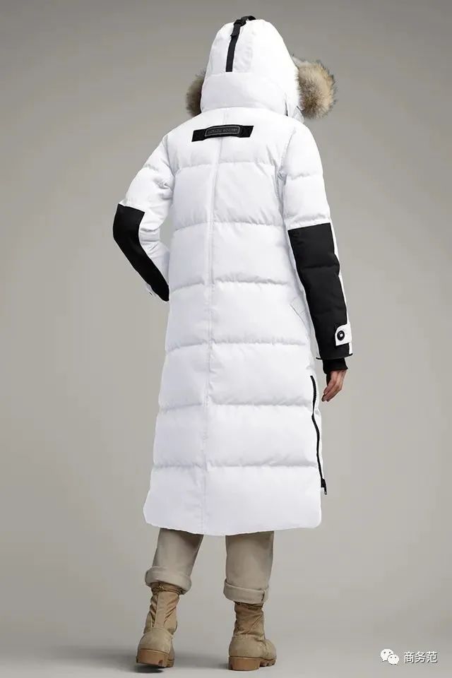 推荐几款最好看的羽绒服,冬天比较暖和的平价羽绒服品牌