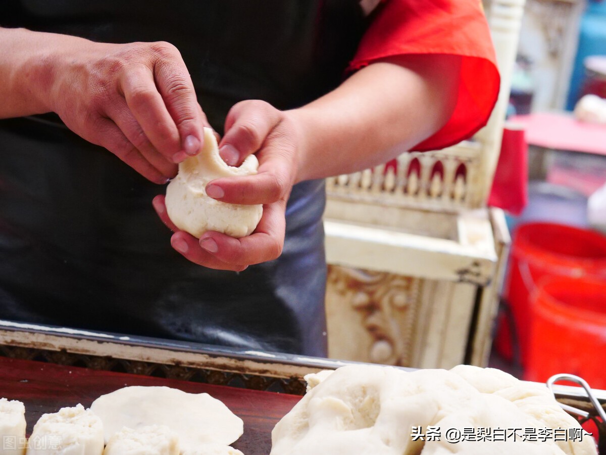 胶东大集：裹着糖的油果，十里飘香的猪头肉，最般配的羊汤和油条