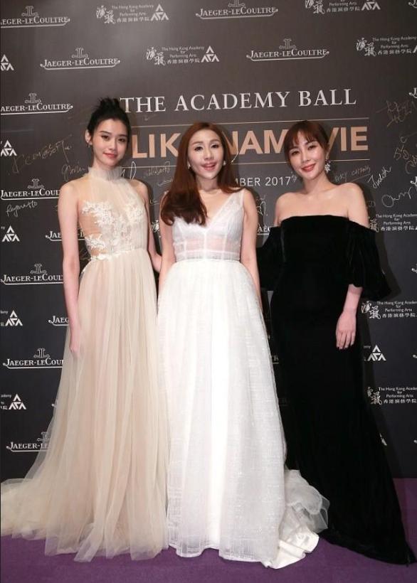 何超盈过往恋情,何超盈爱情史