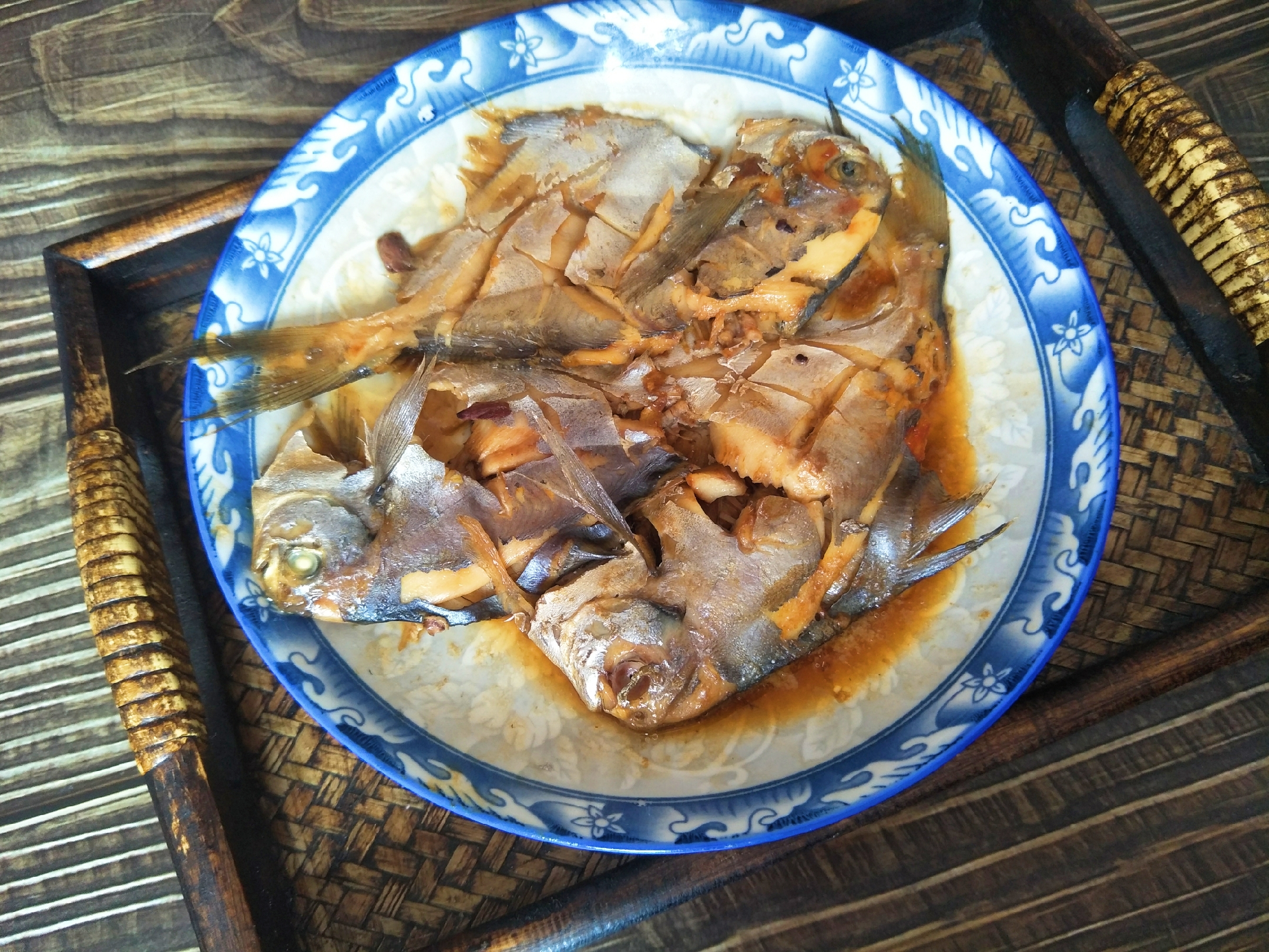 风干小鱼鱼怎么做法最好吃,秋天鱼怎么做好吃又下饭