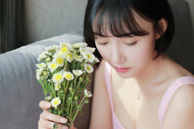 人品不好的人再怎么努力也没用,人品差的人再努力也没有用