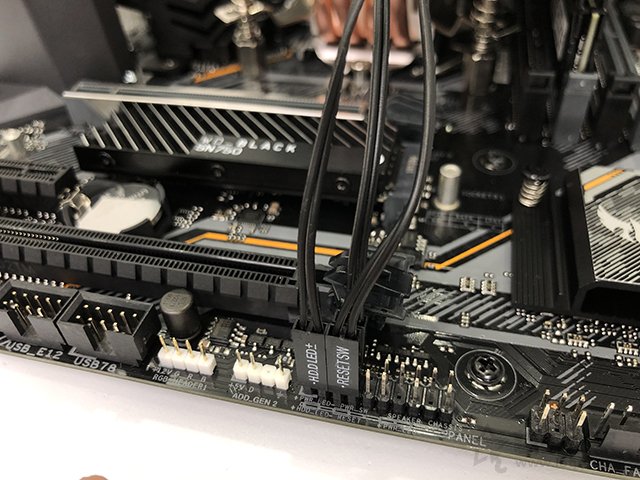 diy电脑组装教程图解详细步骤,零基础diy电脑组装自学装机教程