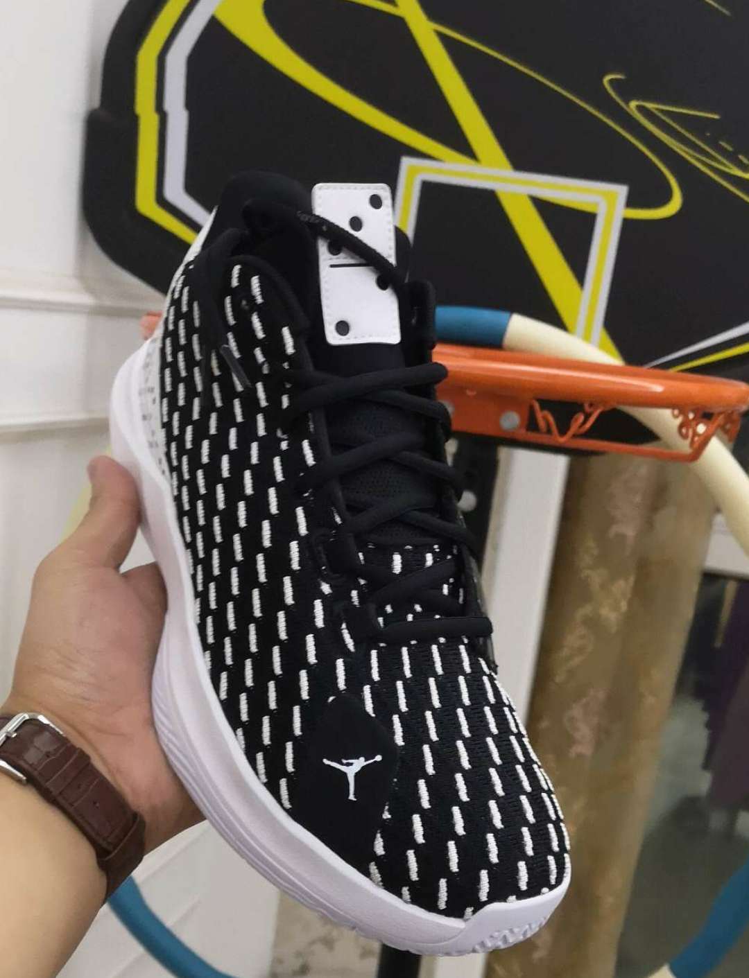 保罗12代球鞋视频,保罗十二种球鞋