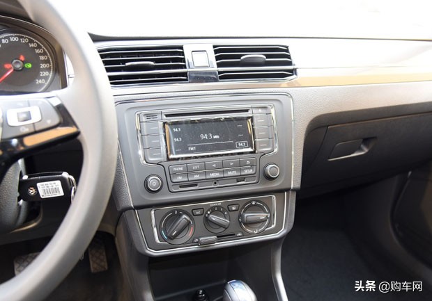 为什么桑塔纳降价这么多,桑塔纳定价18万真实原因