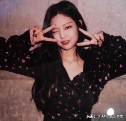 鼻子脸上毛孔粗大怎么收缩毛孔,鼻子旁边毛孔大如何收缩毛孔