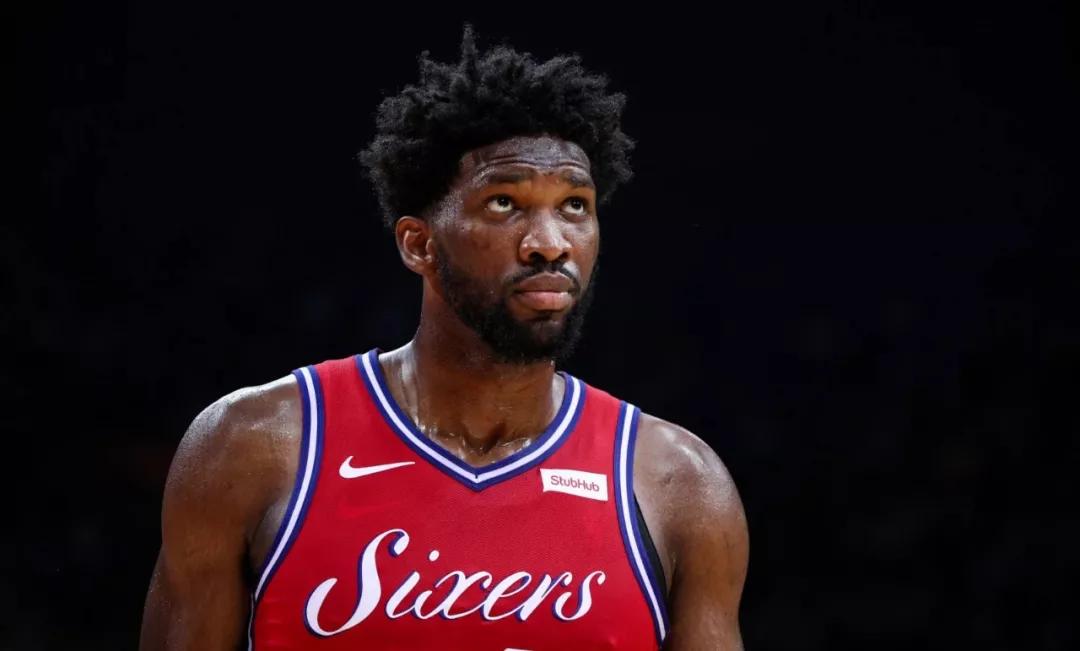 铭眼看手稿|UnderArmourEmbiid1