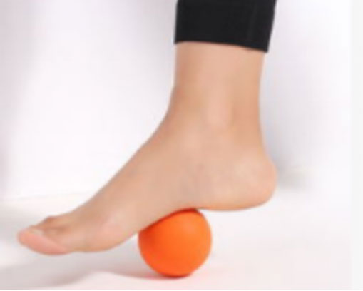 运动员腰和腿都受伤,运动员骨头受伤