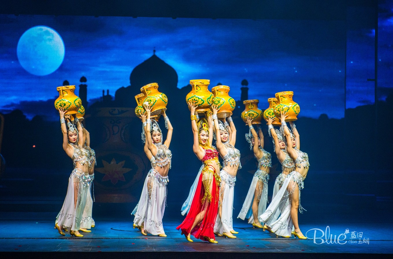 三亚千古情景区每天人流,三亚千古情每天都有表演吗