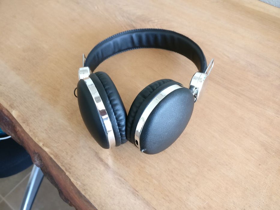 一分钟教你蓝牙耳机使用技巧,旧蓝牙耳机变有线耳机使用小妙招