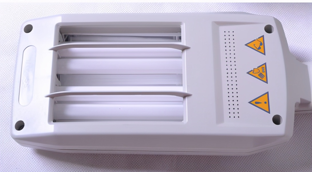 白癜风308光疗仪多少钱一台,白癜风308光疗仪有副作用吗