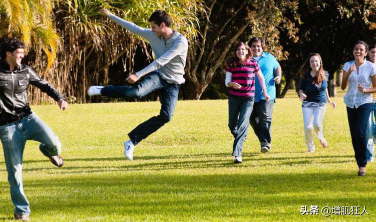 长跑有什么好处和功效,五公里长跑对身体有什么好处