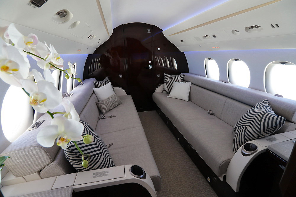 轻型飞机体验,猎鹰8x起飞