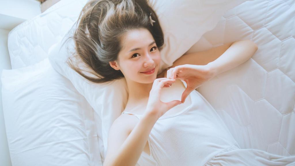 早孕有什么反应肚子会不舒服吗,早孕停经几天可以测出来