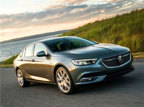 别克君威上市带来的全新印象,别克君威称为b级车性价比之王