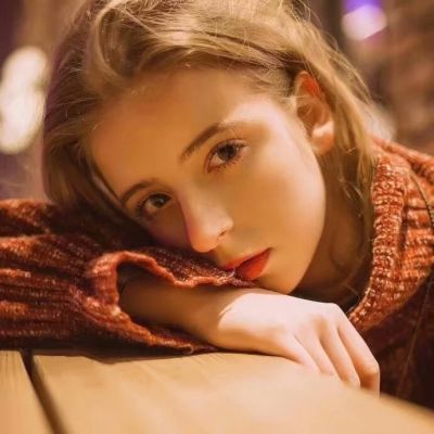 和女生聊天怎么聊才不尬聊的技巧,和女生聊天到底该怎么聊啊