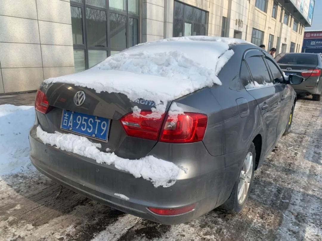 有钱没处花的视频,有钱没处花图片