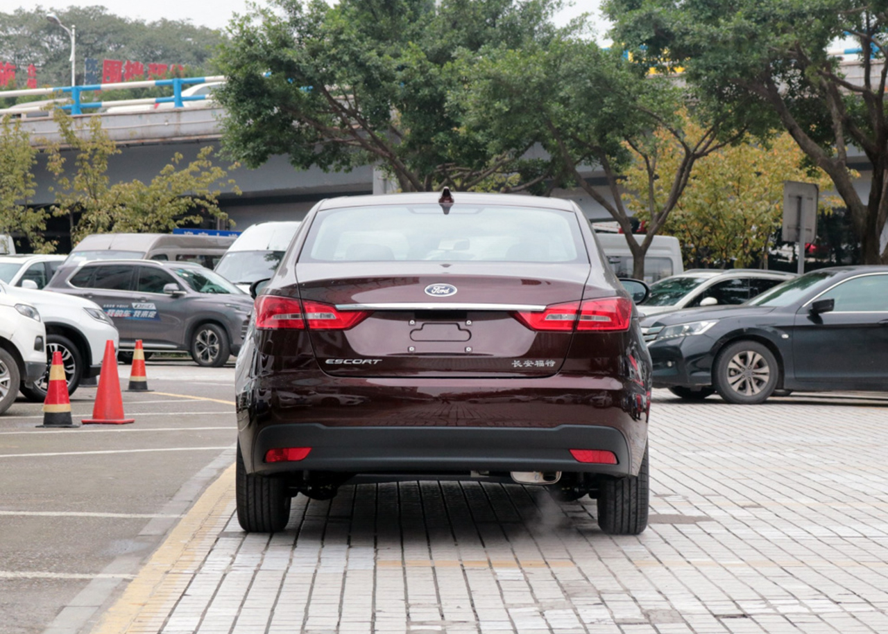 新一代福特福睿斯3缸1.5肉不肉,福特福睿斯的车型亮点是什么