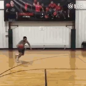 突破一步上篮教学,一突破球就被断