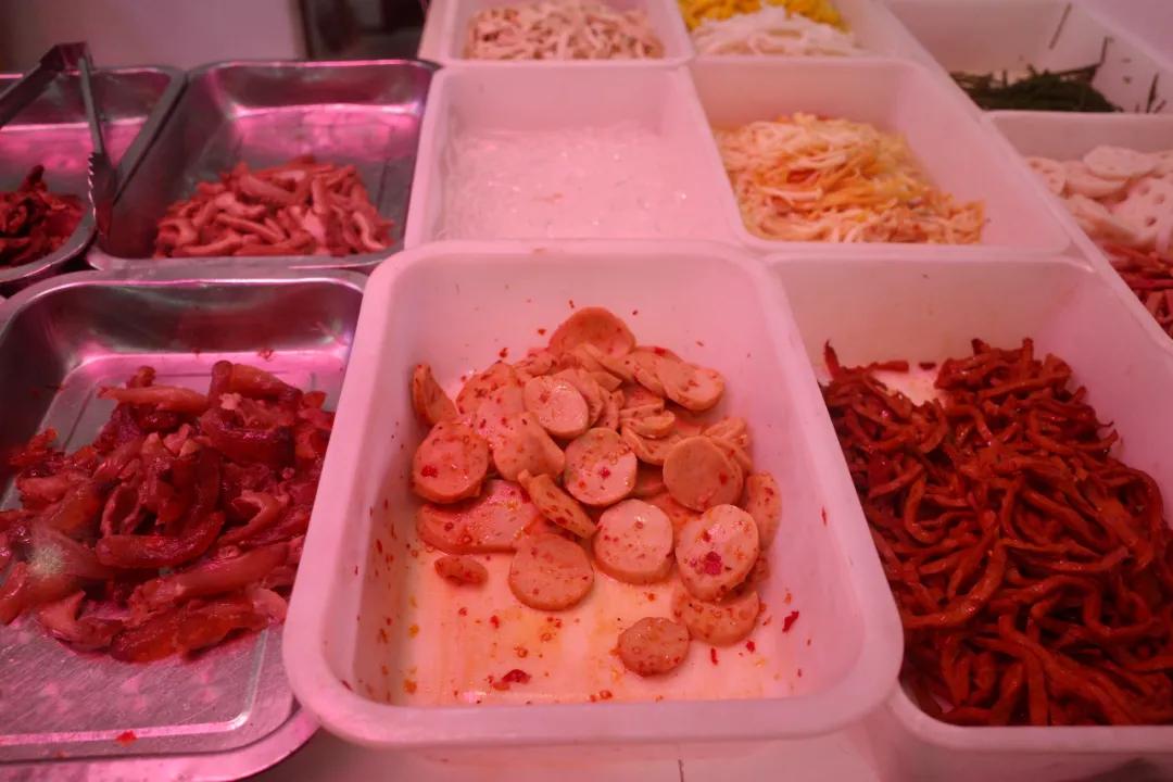 探寻西湖龙井茶核心,寻找杭州地道美食