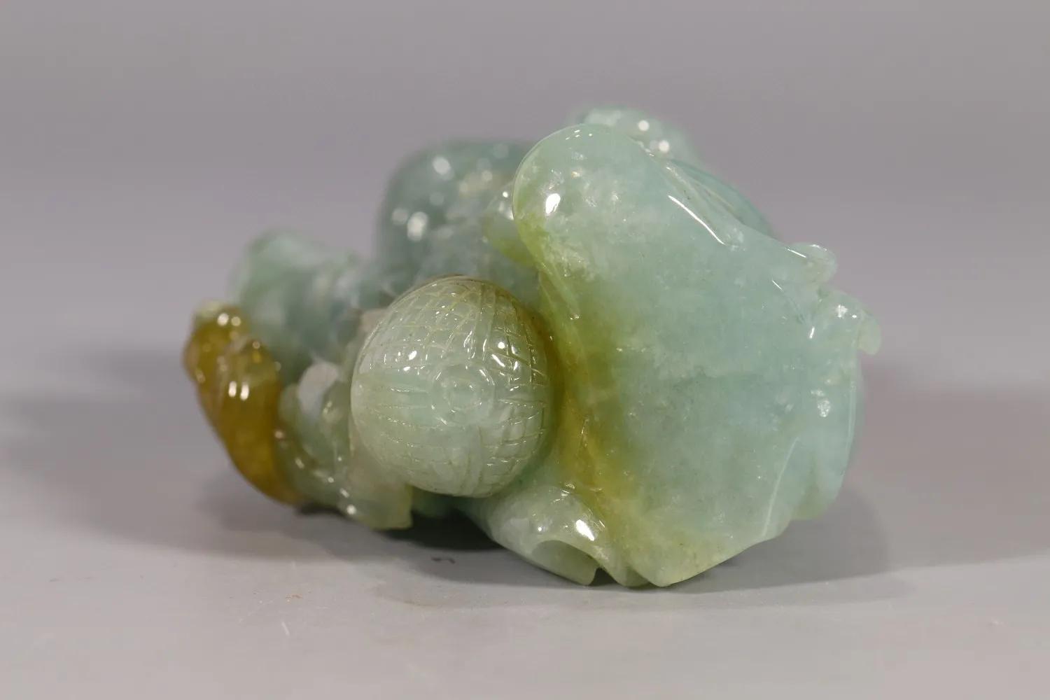 翡翠挂件分享,分享几款翡翠