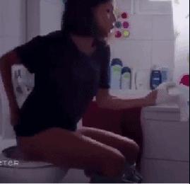 拉屎用力过猛危害,拉屎太用力有什么危害吗